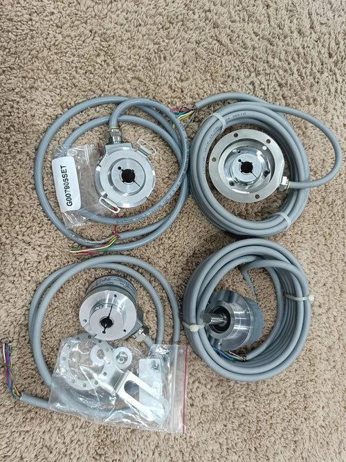 8.KIS40.1642.0100 Kübler Rotary Encoder | KIS40 Incremental Encoder 