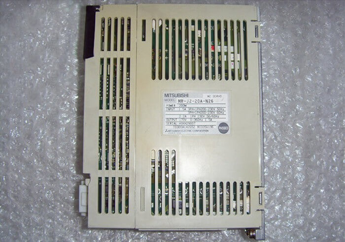 Driver MR-J2-20A-N26 KXFP5WBAA00