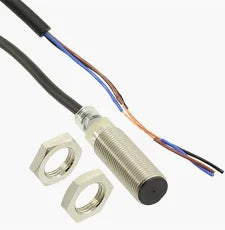 E2B-M12KS04-WP-C1 Omron Proximity Sensor