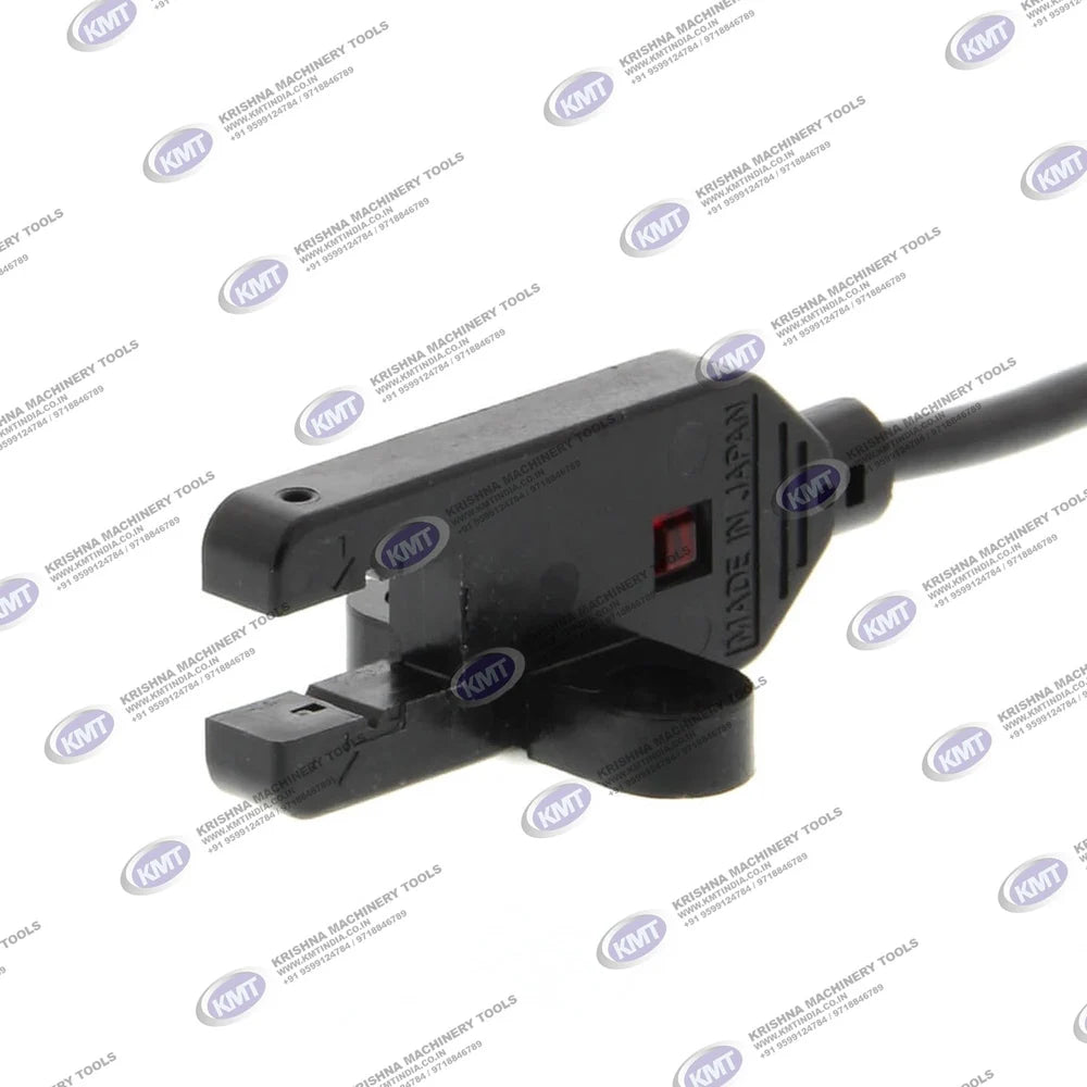 EE-SX772P Omron Photoelectric Sensor
