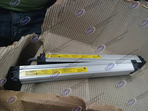 F3SJ-E0305P25-D OMRON Safety Light Curtain