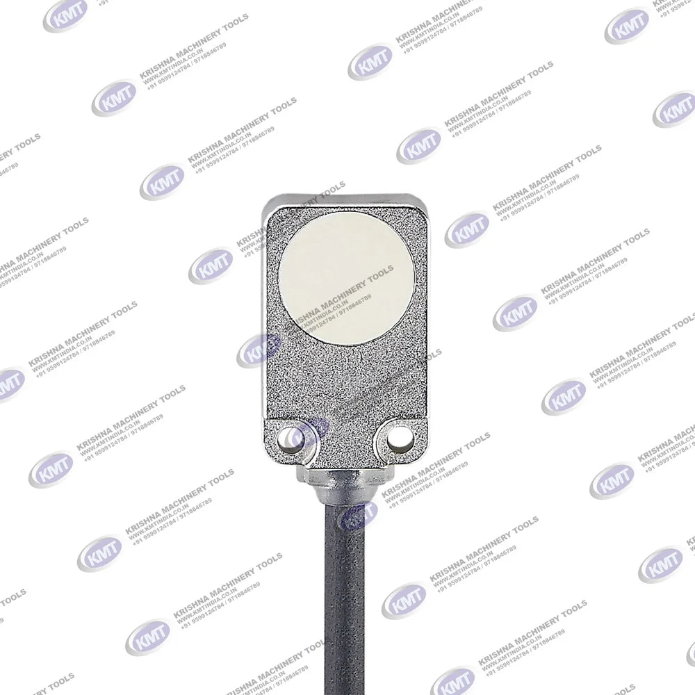 IQ2013 IFM Inductive Sensor