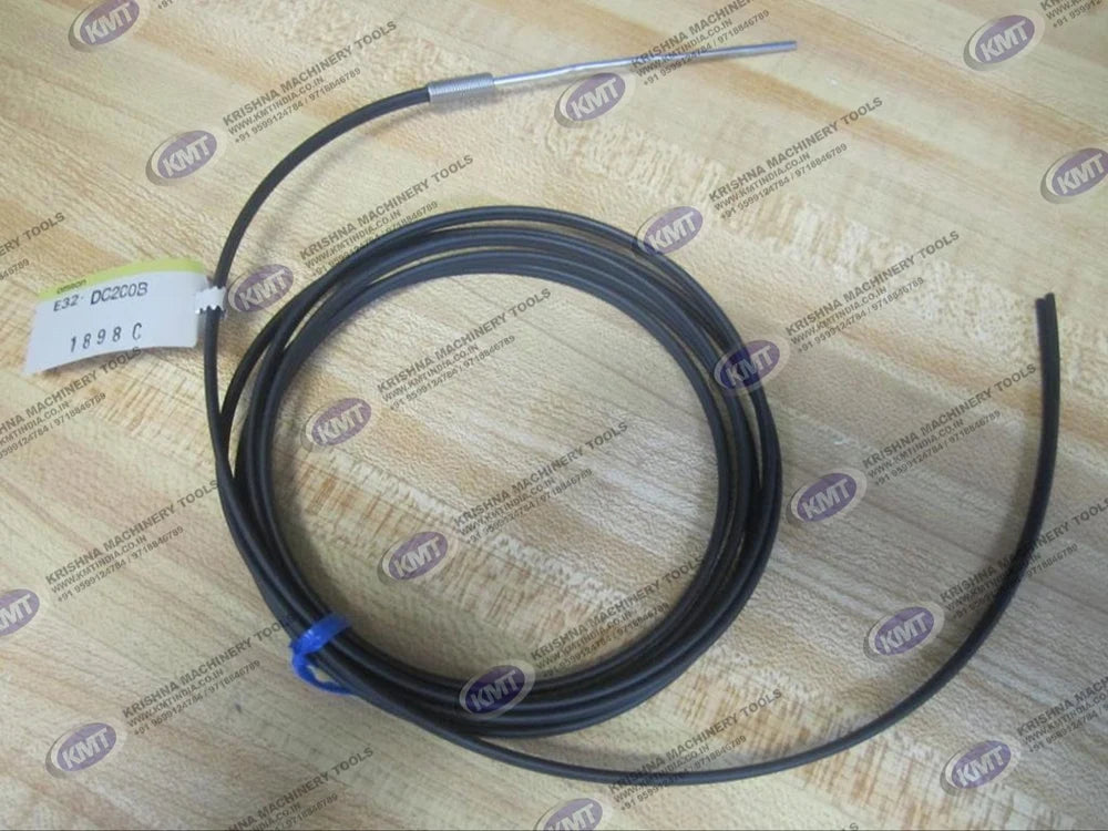 Omron E32-DC200B Fiber Optic Sensor