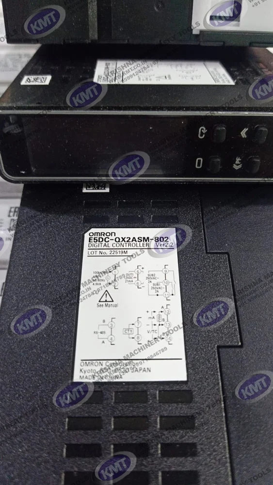 Omron E5DC-QX2ASM-802 Digital Temperature Controller