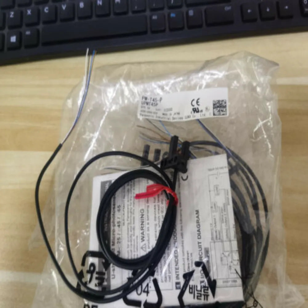 Panasonic PM-T45 Sensor | Compact Photoelectric Sensor